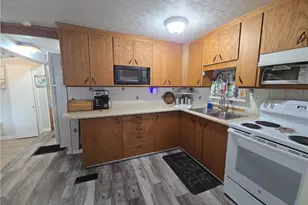 23 Enchanting Blvd, Naples, FL 34112 - Photo 9