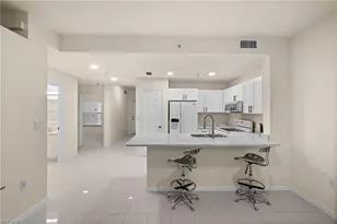 4520 Botanical Pl Cir, Naples, FL 34112 - Photo 3