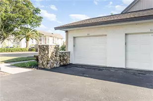 1530 Imperial Golf Course Blvd, Naples, FL 34110 - Photo 23