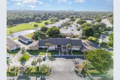 1530 Imperial Golf Course Blvd #322, Naples, FL 34110 - Photo 3