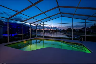 1526 Vintage Ln, Naples, FL 34104 - Photo 5