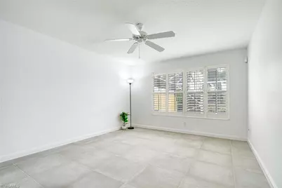 7936 Umberto Ct, Naples, FL 34114 - Photo 11