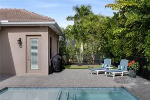 1626 Serrano Cir, Naples, FL 34105 - Photo 33