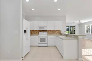 2305 Carnaby Ct, Lehigh Acres, FL 33973 - Photo 15