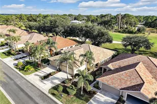 2305 Carnaby Ct, Lehigh Acres, FL 33973 - Photo 9