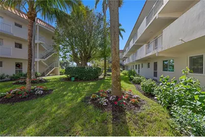 1100 Gulf Shore Blvd N #108, Naples, FL 34103 - Photo 5