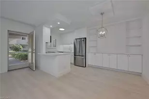 1100 Gulf Shore Blvd N, Naples, FL 34103 - Photo 11