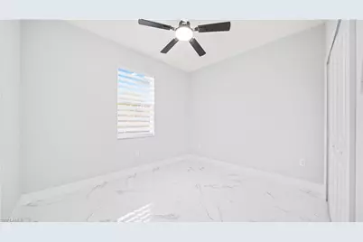 539 Hutton St E, Lehigh Acres, FL 33974 - Photo 11