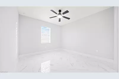 915 Mayfield Ave S, Lehigh Acres, FL 33974 - Photo 17