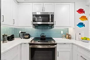 380 Seaview Ct, Marco Island, FL 34145 - Photo 15