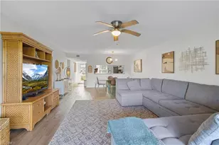 3705 Amberly Cir, Naples, FL 34112 - Photo 15