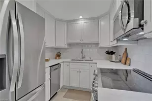 642 12th Ave S, Naples, FL 34102 - Photo 9