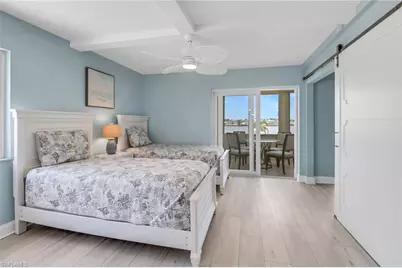 3420 Gulf Shore Blvd N #31, Naples, FL 34103 - Photo 11