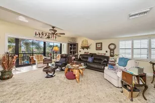 1400 Blue Point Ave, Naples, FL 34102 - Photo 5