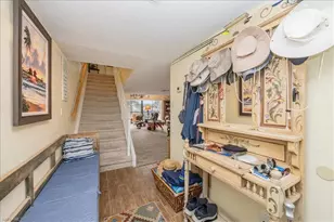 1400 Blue Point Ave, Naples, FL 34102 - Photo 3