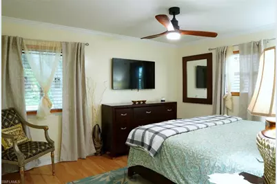 931 20th St SE, Naples, FL 34117 - Photo 15