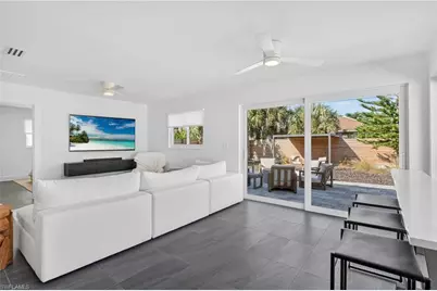 565 110th Ave N, Naples, FL 34108 - Photo 21