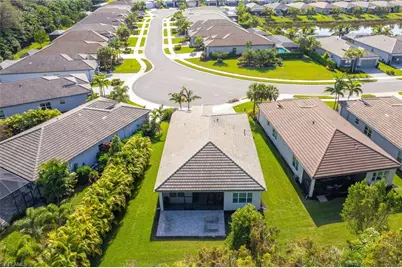 11409 Jacaranda Dr, Naples, FL 34120 - Photo 31