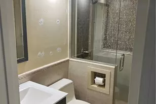 7509 Pitch Pine Cir S, Tampa, FL 33617 - Photo 5