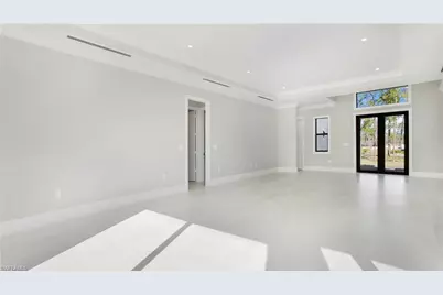 3518 2nd Ave SE, Naples, FL 34117 - Photo 5