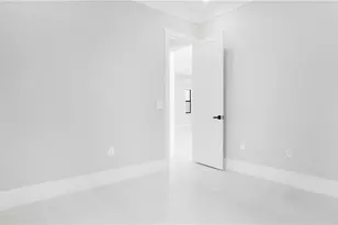 3518 2nd Ave SE, Naples, FL 34117 - Photo 17