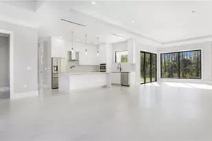 3518 2nd Ave SE, Naples, FL 34117 - Photo 7