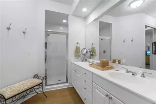 410 Flagship Dr, Naples, FL 34108 - Photo 13