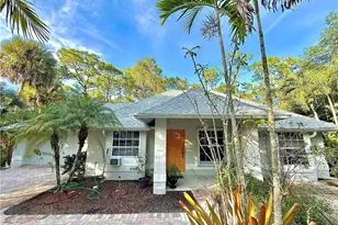 28062 Oak Ln, Bonita Springs, FL 34135 - Photo 3