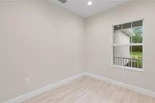 2937 Heritage Pnes Dr, Fort Myers, FL 33905 - Photo 15