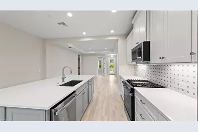 2937 Heritage Pines Dr, Fort Myers, FL 33905 - Photo 11