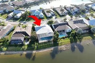 14831 Dockside Ln, Naples, FL 34114 - Photo 3