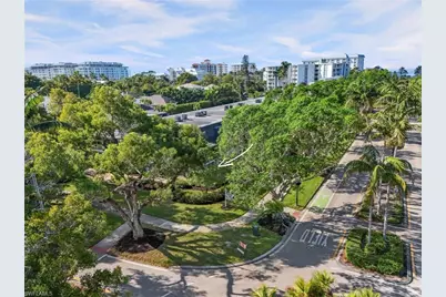 292 Banyan Blvd #292, Naples, FL 34102 - Photo 31