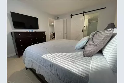 170 Turtle Lake Ct #103, Naples, FL 34105 - Photo 15