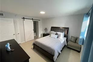 170 Turtle Lake Ct, Naples, FL 34105 - Photo 11