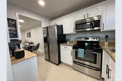 170 Turtle Lake Ct #103, Naples, FL 34105 - Photo 9