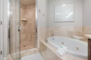 1015 Sandpiper St, Naples, FL 34102 - Photo 17