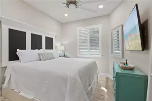 1015 Sandpiper St, Naples, FL 34102 - Photo 19