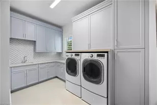 331 Springline Dr, Naples, FL 34102 - Photo 43