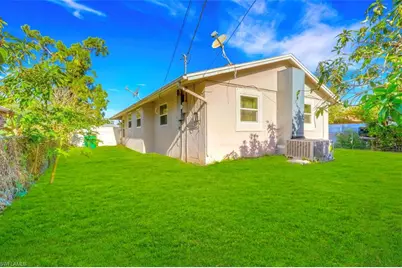 5306 Martin St, Naples, FL 34113 - Photo 9