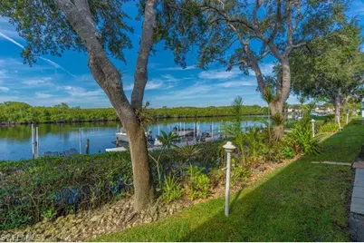 242 Newport Dr #502, Naples, FL 34114 - Photo 29