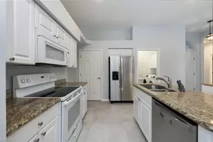 6429 Autumn Woods Blvd, Naples, FL 34109 - Photo 5