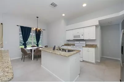 6429 Autumn Woods Blvd, Naples, FL 34109 - Photo 7