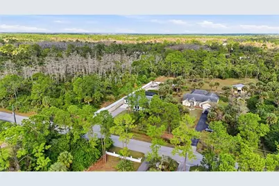 2843 18th Ave NE, Naples, FL 34120 - Photo 5