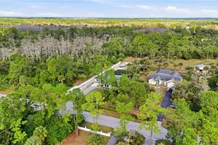 2843 18th Ave NE, Naples, FL 34120 - Photo 5