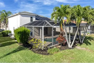 320 Spider Lily Ln, Naples, FL 34119 - Photo 11