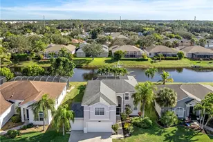 320 Spider Lily Ln, Naples, FL 34119 - Photo 5