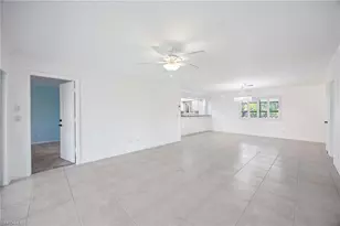 1608 Spoonbill Ln, Naples, FL 34105 - Photo 7