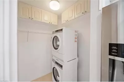 1608 Spoonbill Ln #B, Naples, FL 34105 - Photo 9