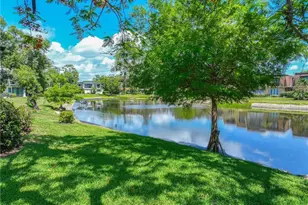 1608 Spoonbill Ln, Naples, FL 34105 - Photo 21