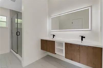 4520 SW 22nd Ave, Cape Coral, FL 33914 - Photo 17